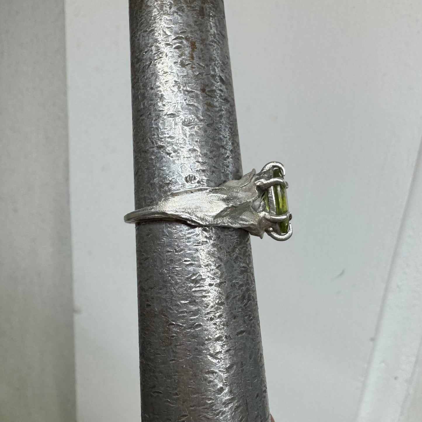 Whisp Marquise Ring