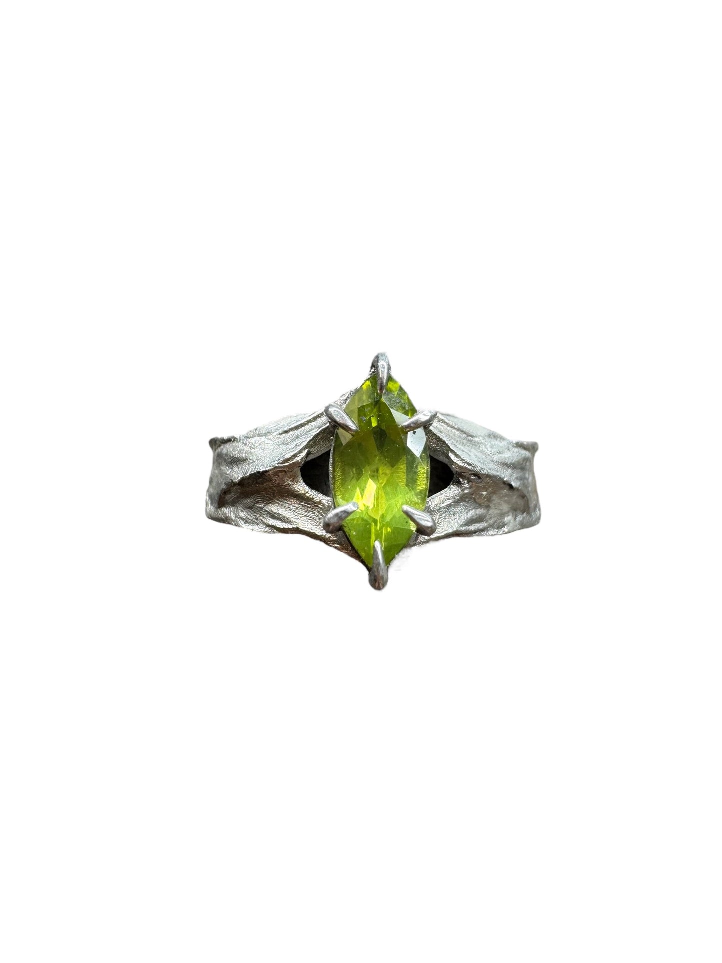 Whisp Marquise Ring