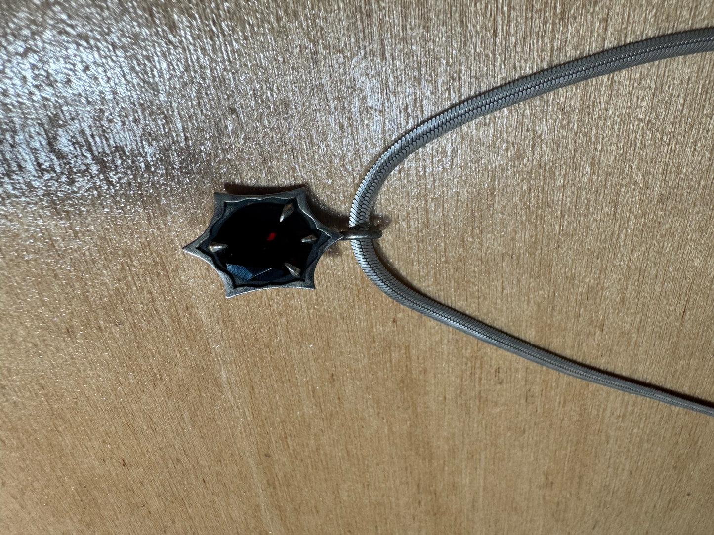 Pendant garnet