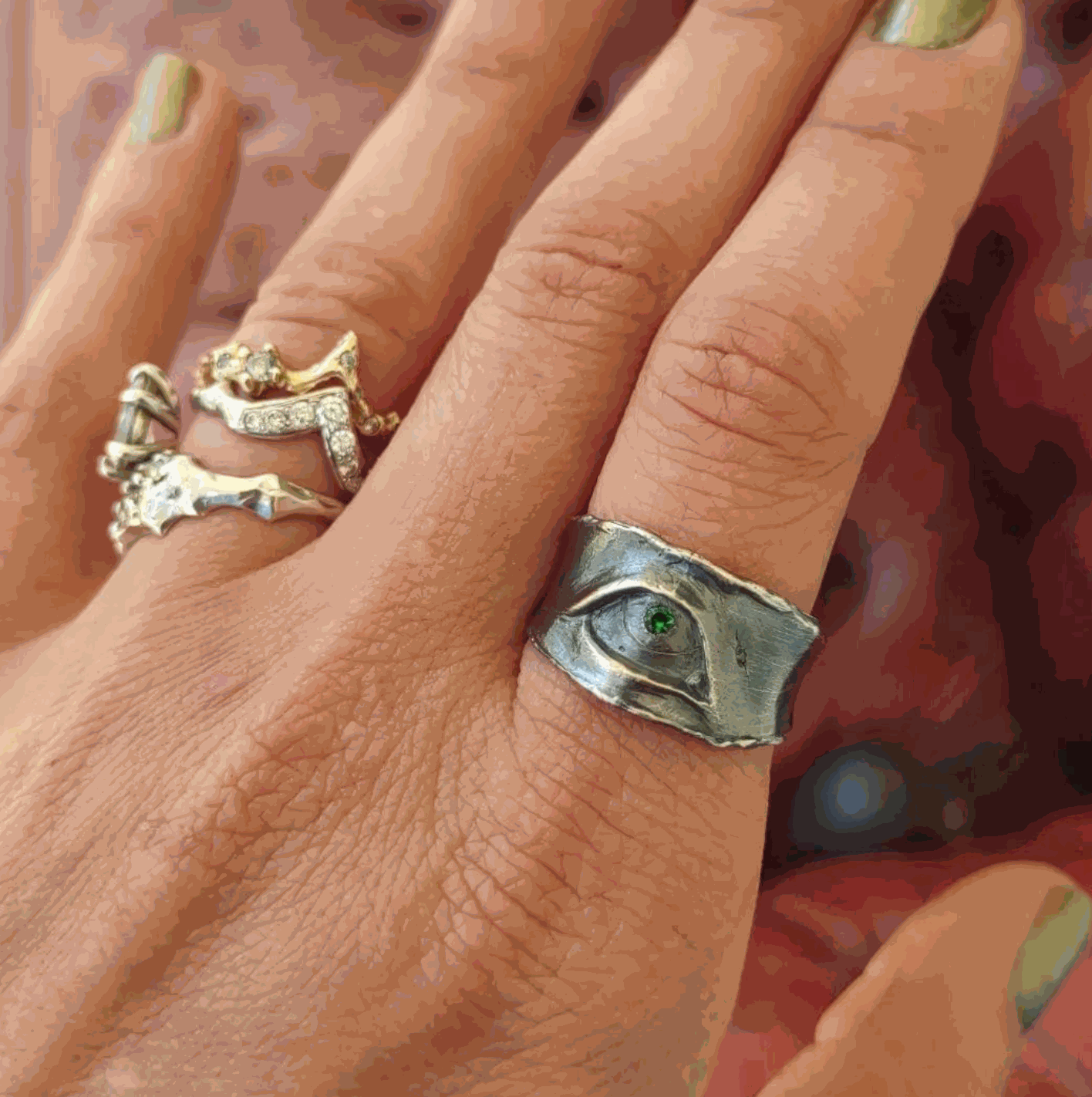 Eye Ring