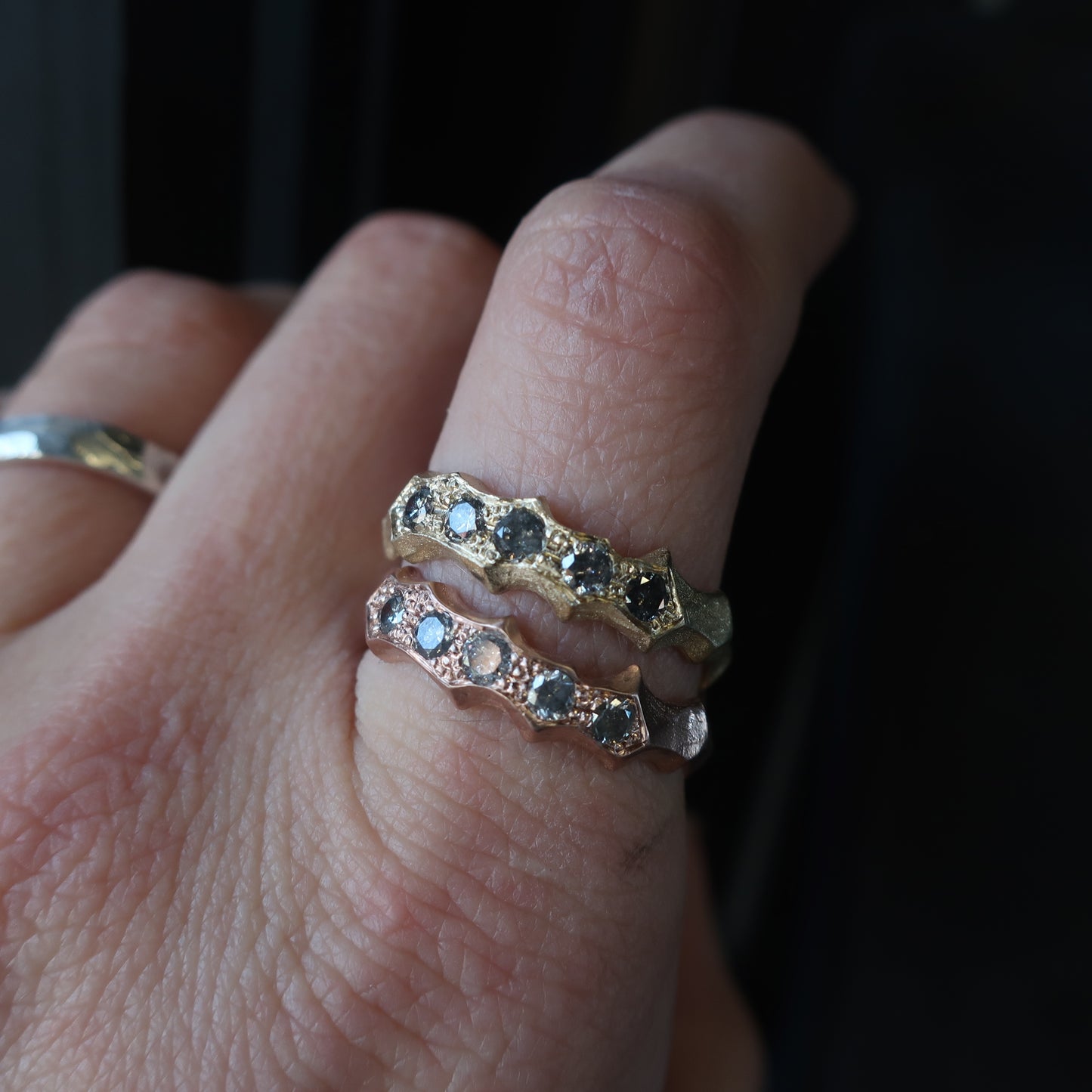 Durus Ring with White Diamonds in 18k gold - Mary Gallagher