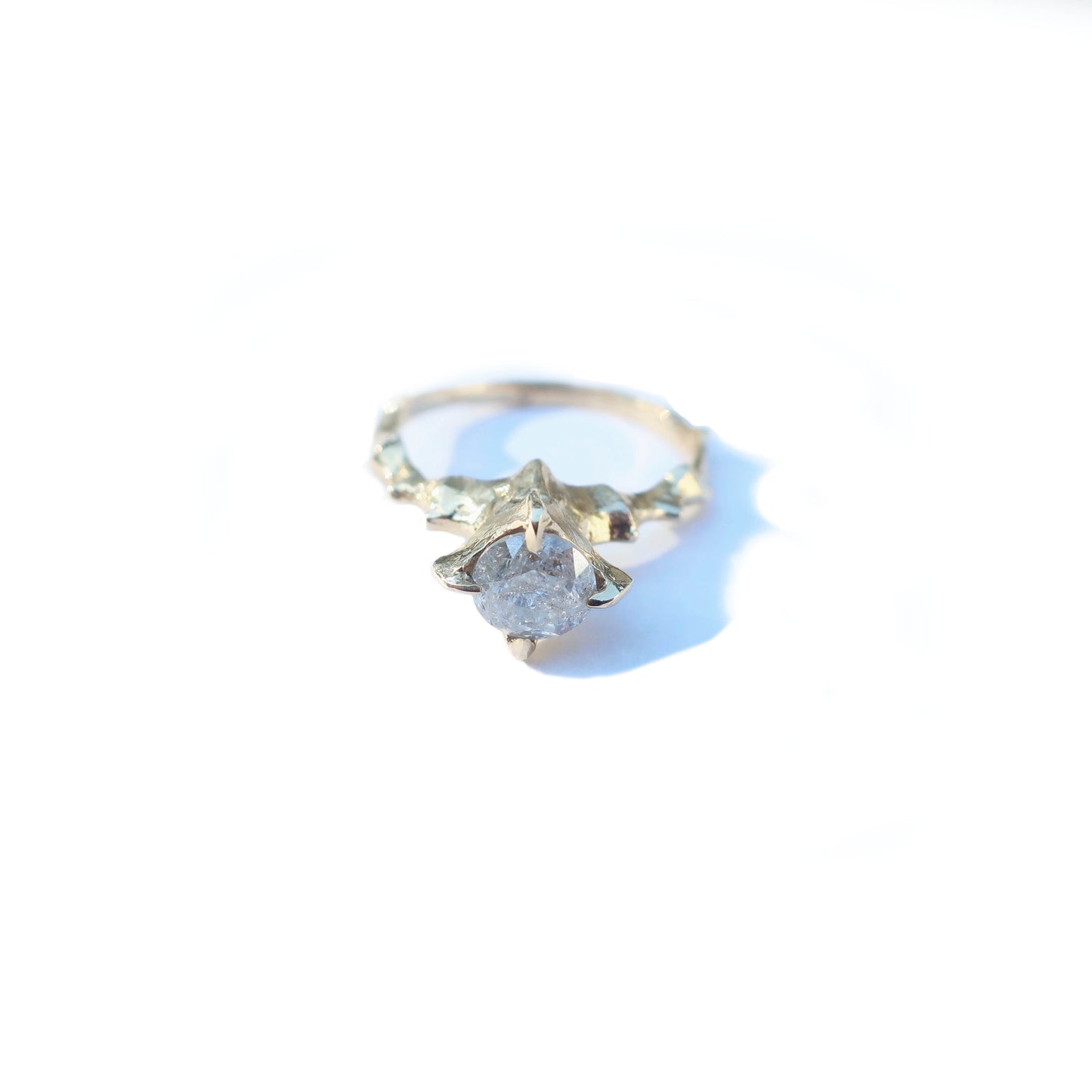 White Diamond 14k gold Diamond Hecate Ring