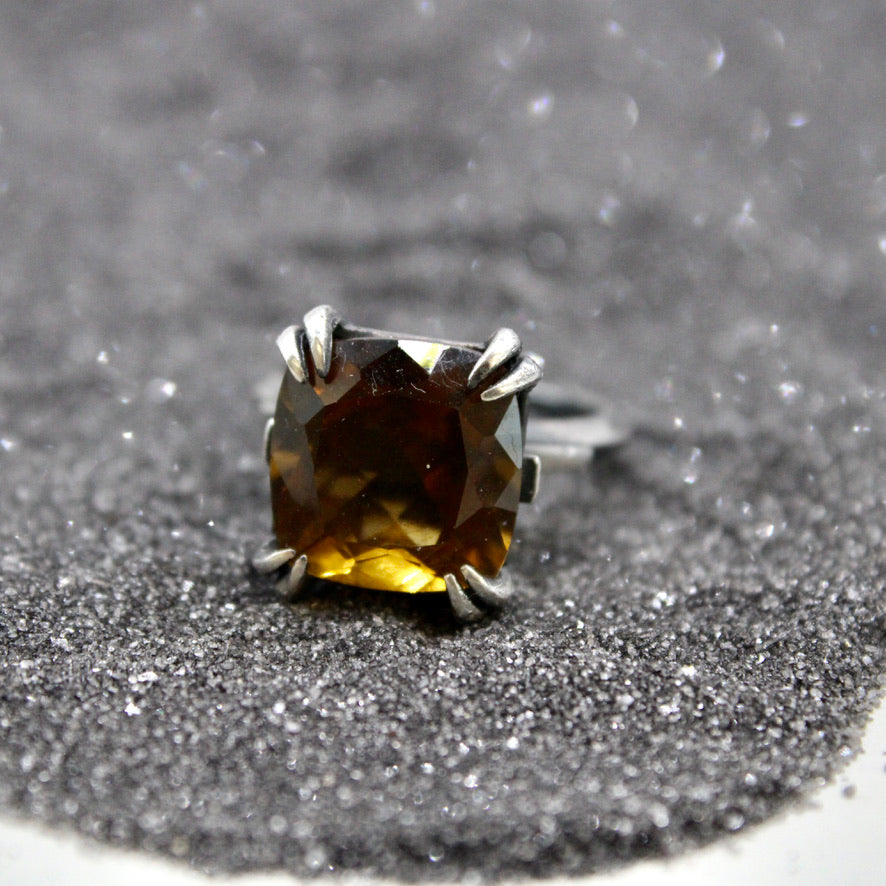 Double Claw Ring with Whiskey Quartz
