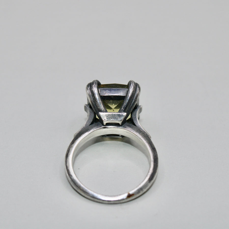 Double Claw Ring with Olive Quartz