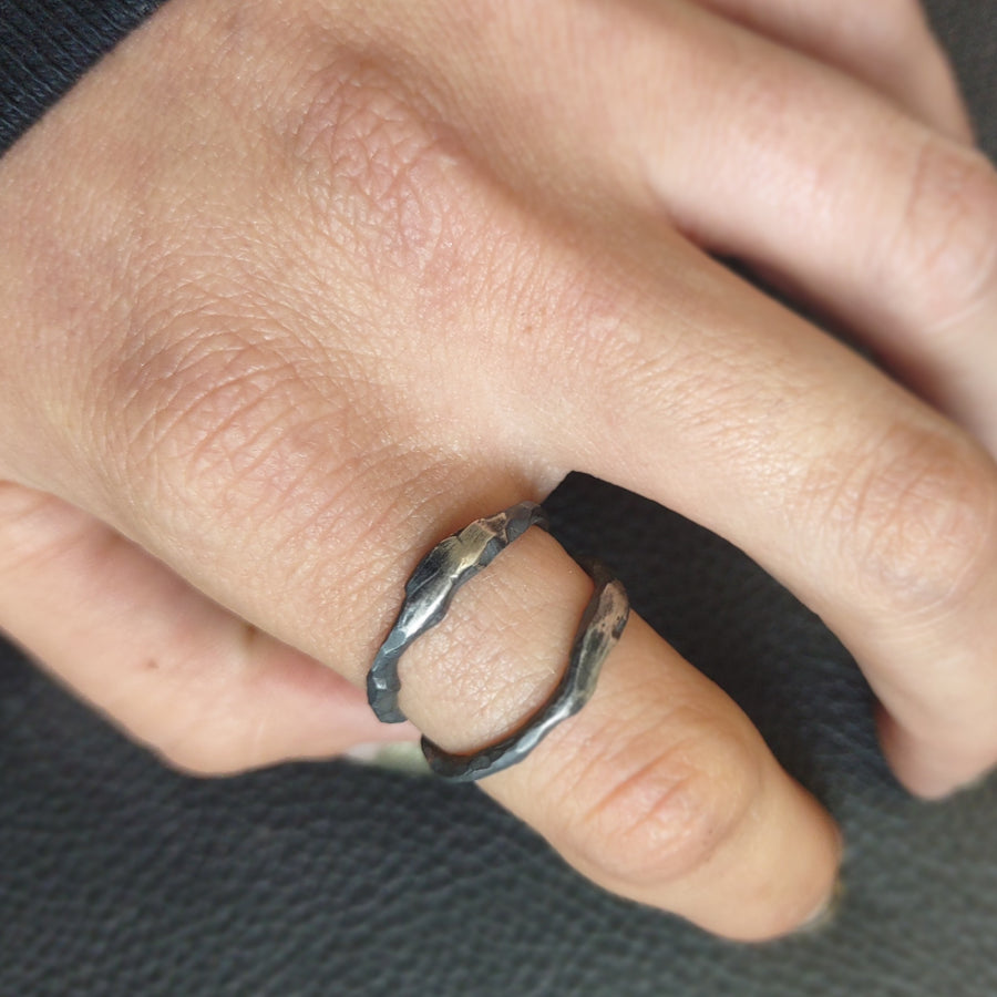 Split ring in silver size 6.5