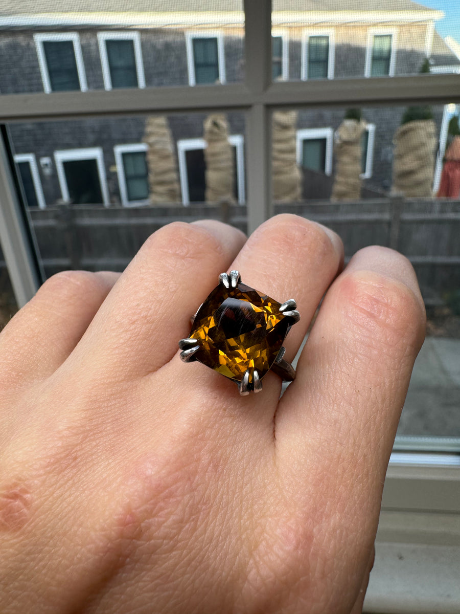 Double Claw Ring with Whiskey Quartz