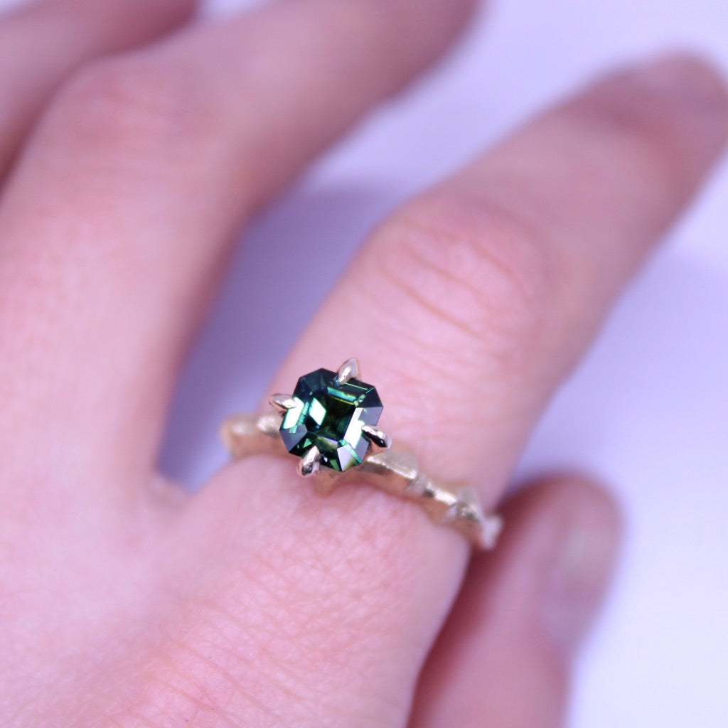 Green Sapphire Solitaire Ring in 14 Karat Yellow Gold