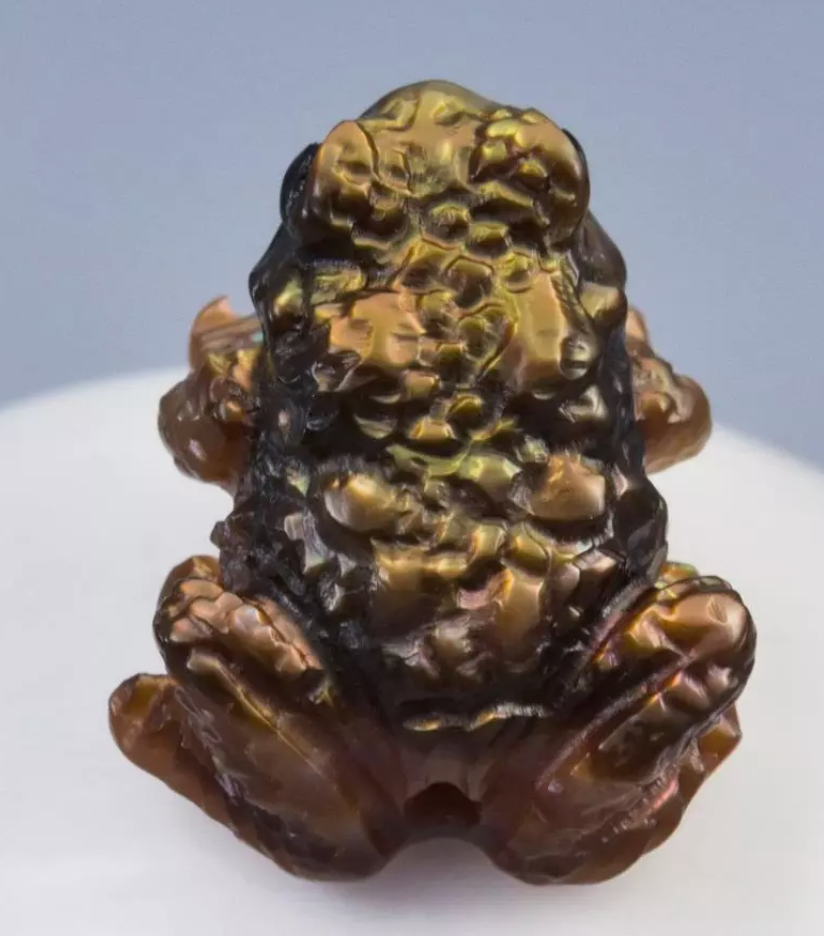 Baby Toad carved shell pendant bronze