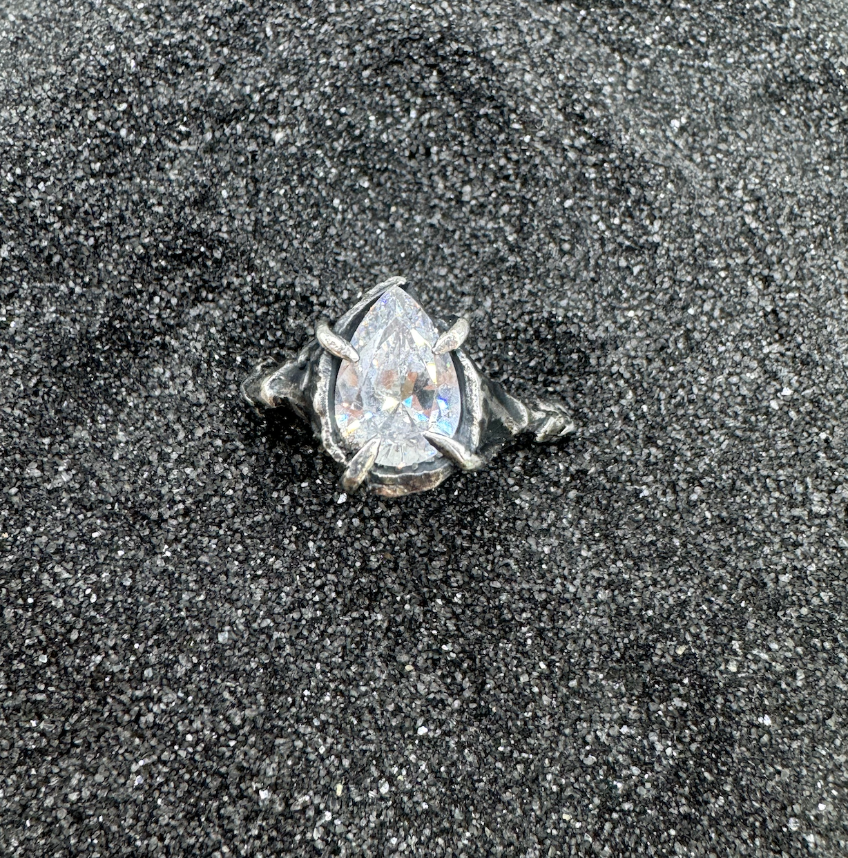 Cin Ring with White Sapphire