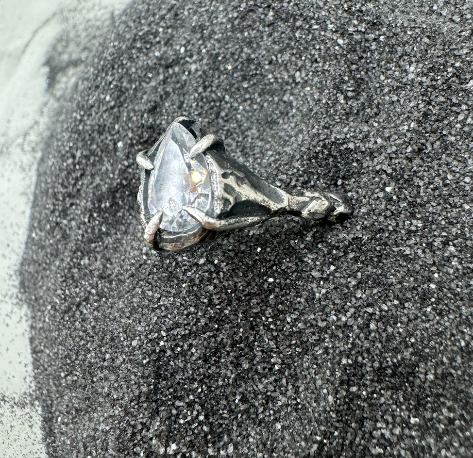 Cin Ring with White Sapphire