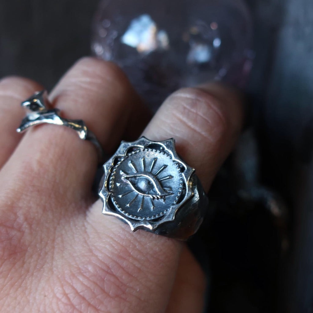 Eye Coin Ring