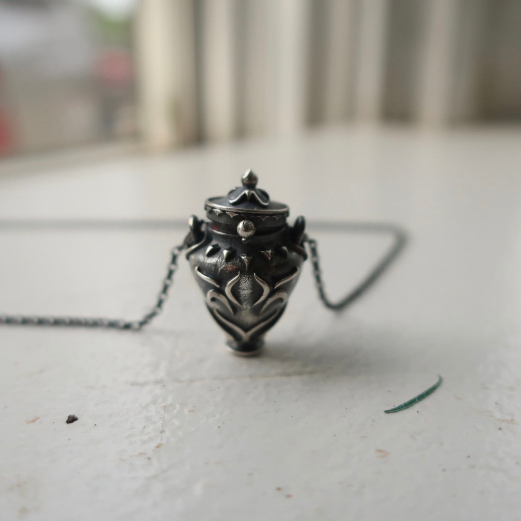 Urn Pendant