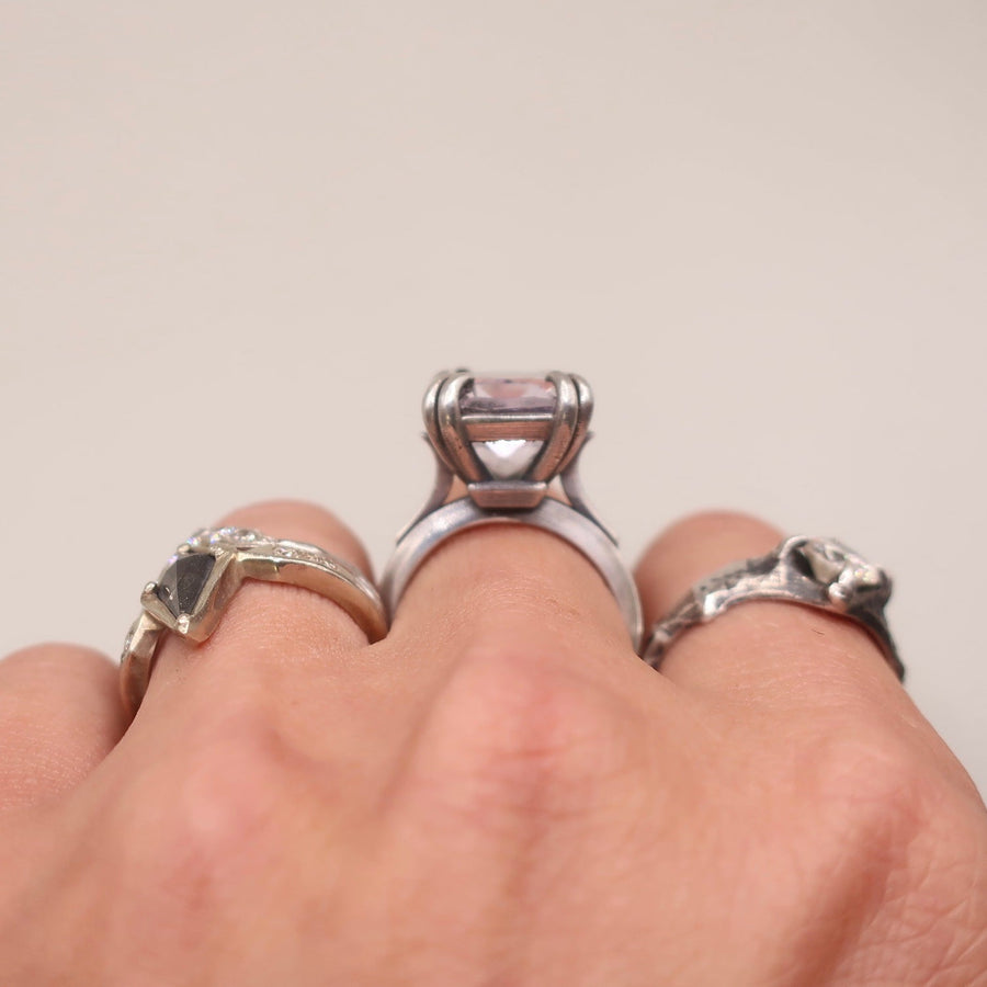 Double Claw Ring Quartz