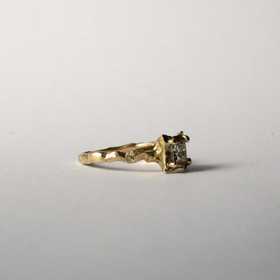 Princess Cut Diamond Ring in 18 Karat Yellow Gold
