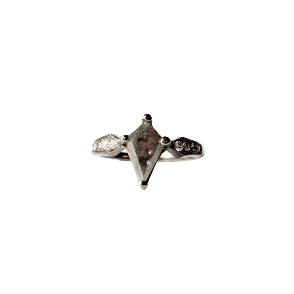 Setting- Kite Diamond Ring